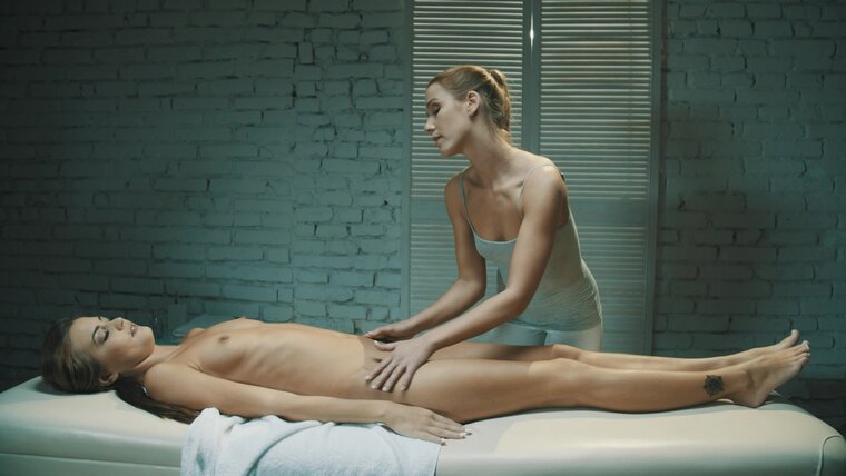 Viv Thomas - Secret Massage Desires 2 - DVDViv Thomas - Secret Massage Desires 2 - DVD